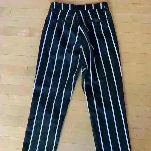 Volcom striped crop ankle pants, 24. G - Picture 11 of 14